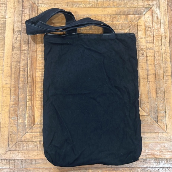 Artisan black tote with Greek traditional fabric - Picture 7 of 9